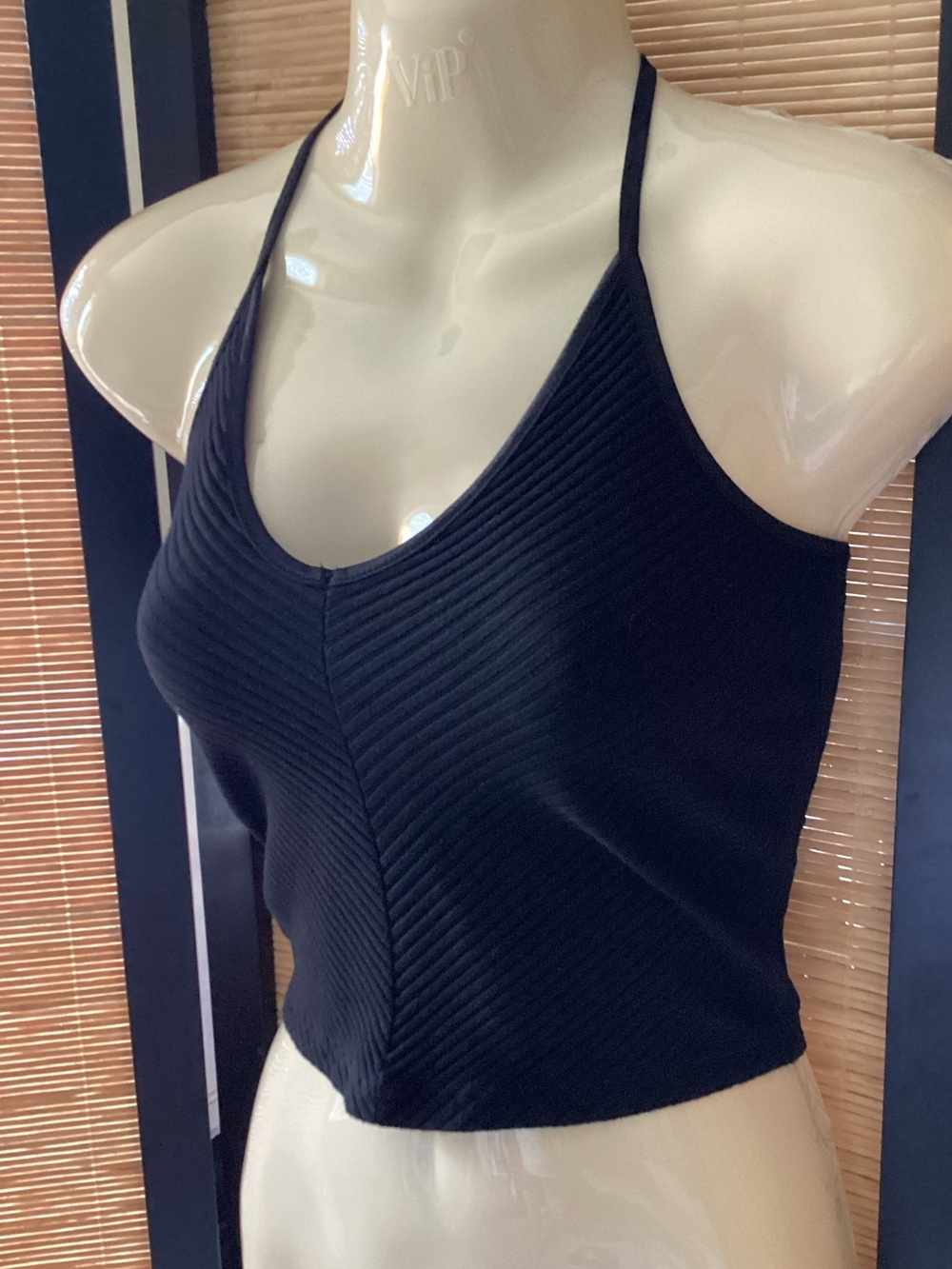 Vintage Y2K ENERGIE cropped halter top M ribbed chevron knit clubwear EUC